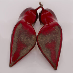 Scarpin Christian Louboutin Verniz Vinho Tam.39,5