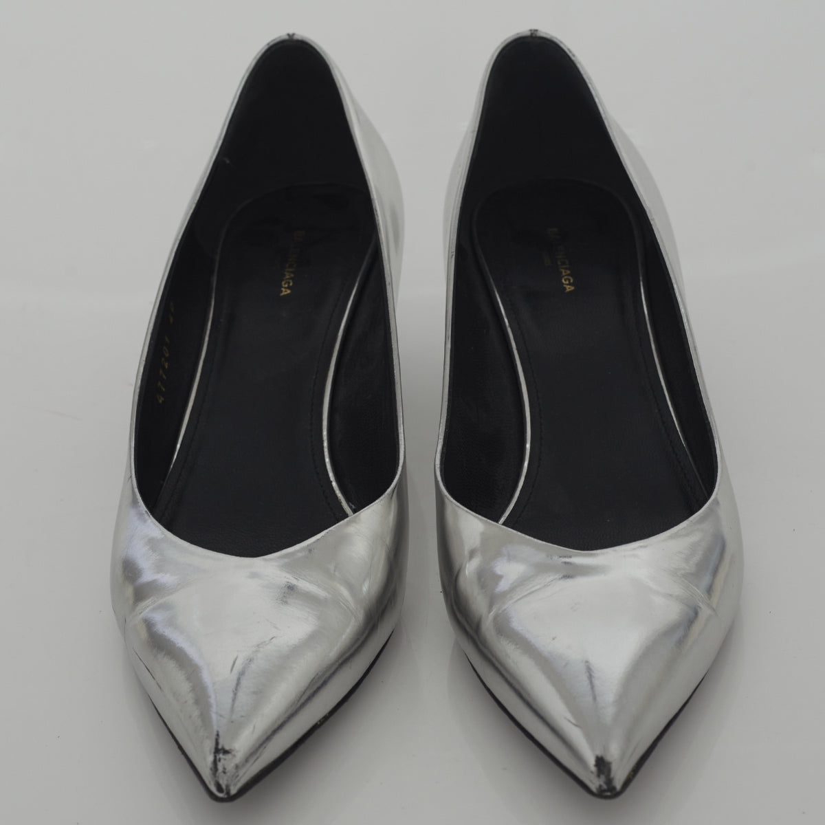Scarpin Balenciaga Slash Prata Tam. 40