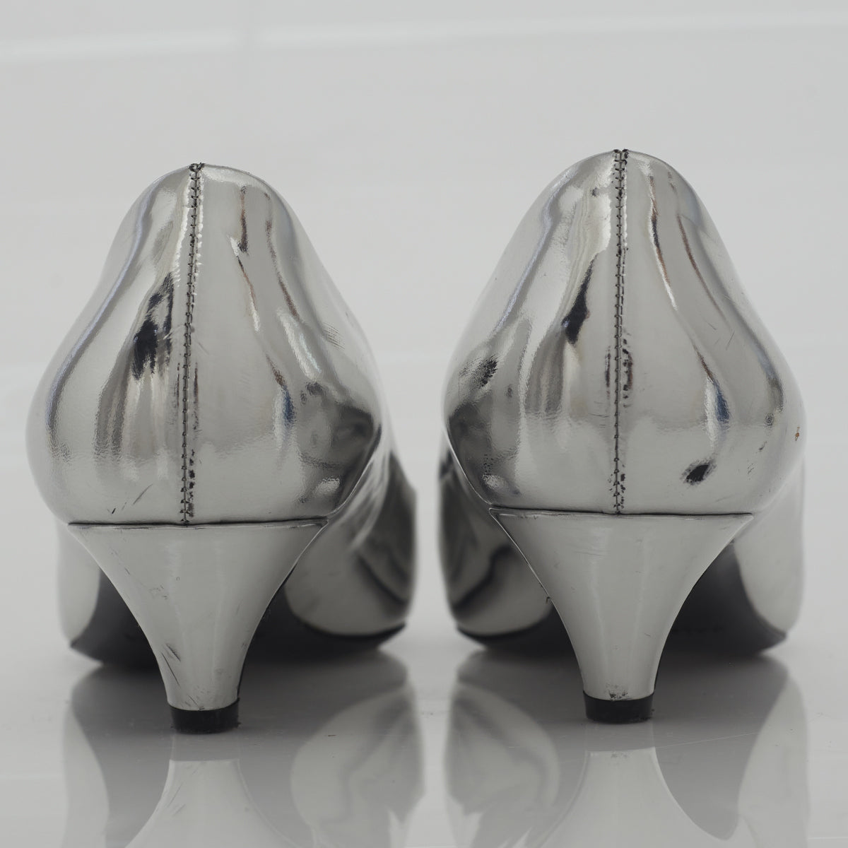 Scarpin Balenciaga Slash Prata Tam. 40