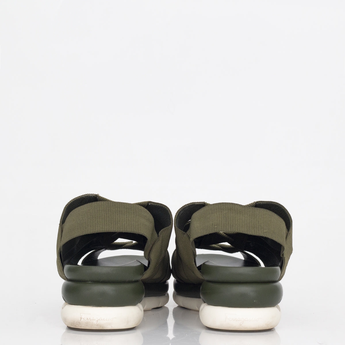 Sandália Salvatore Ferragamo Verde Elástico Tam. 9