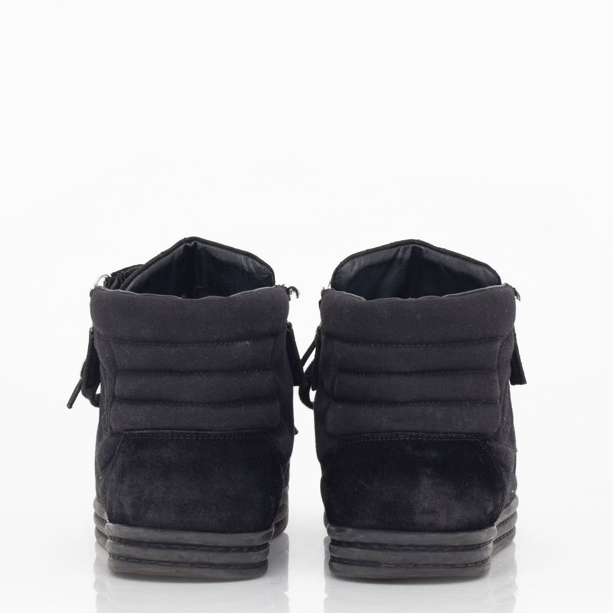 Tênis Chanel Preto Cano Alto Tam. 38