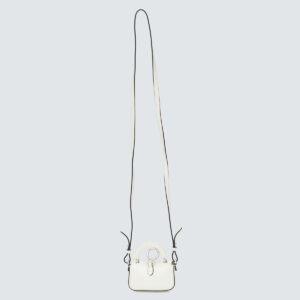 Bolsa Fendi Baguette Nano Branca