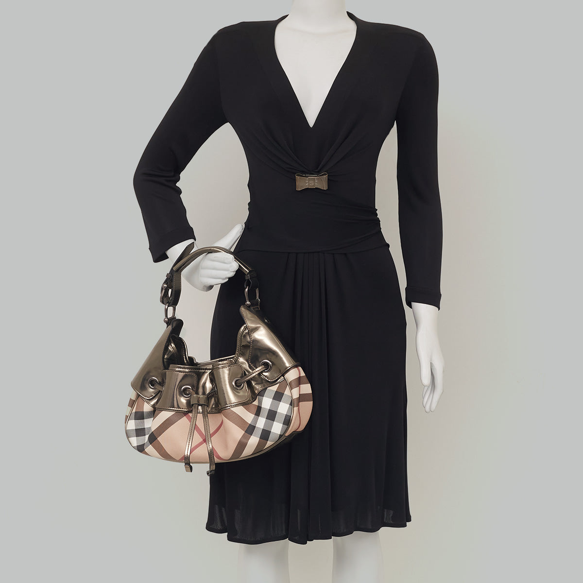 ⁠Bolsa Burberry Tote Canvas