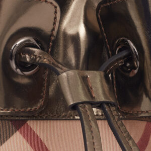 ⁠Bolsa Burberry Tote Canvas