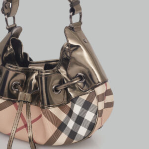⁠Bolsa Burberry Tote Canvas