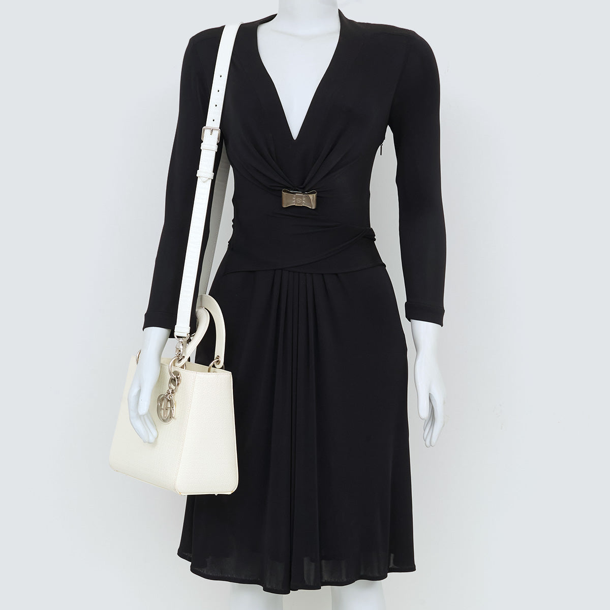 Bolsa Christian Dior Lady Dior Branca