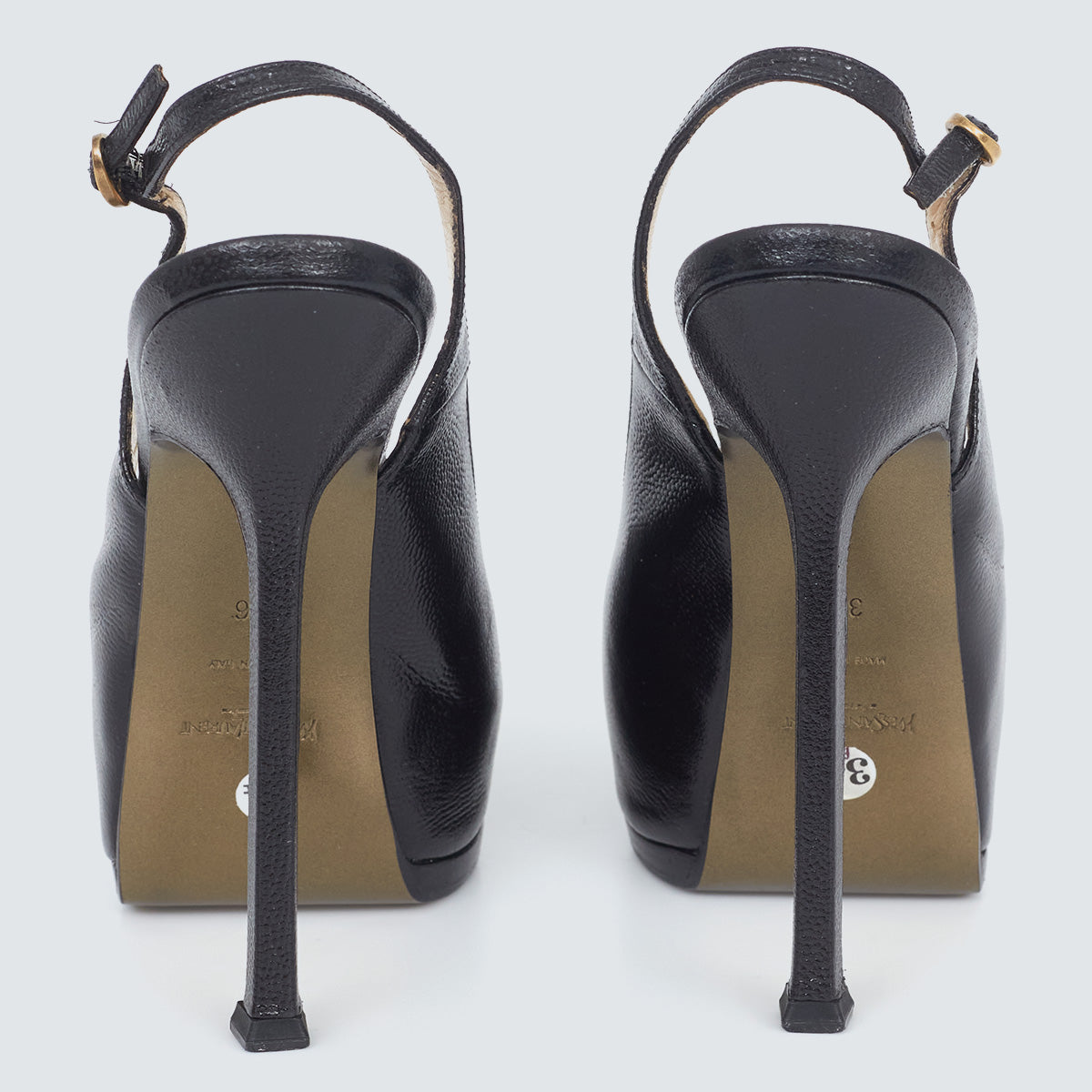 ⁠Sapato Saint Laurent Preto Tam. 34 Br