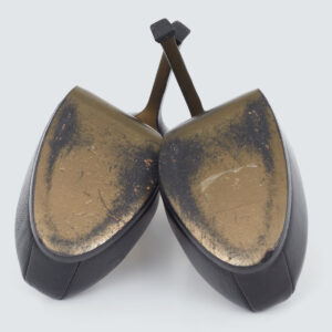 ⁠Sapato Saint Laurent Preto Tam. 34 Br