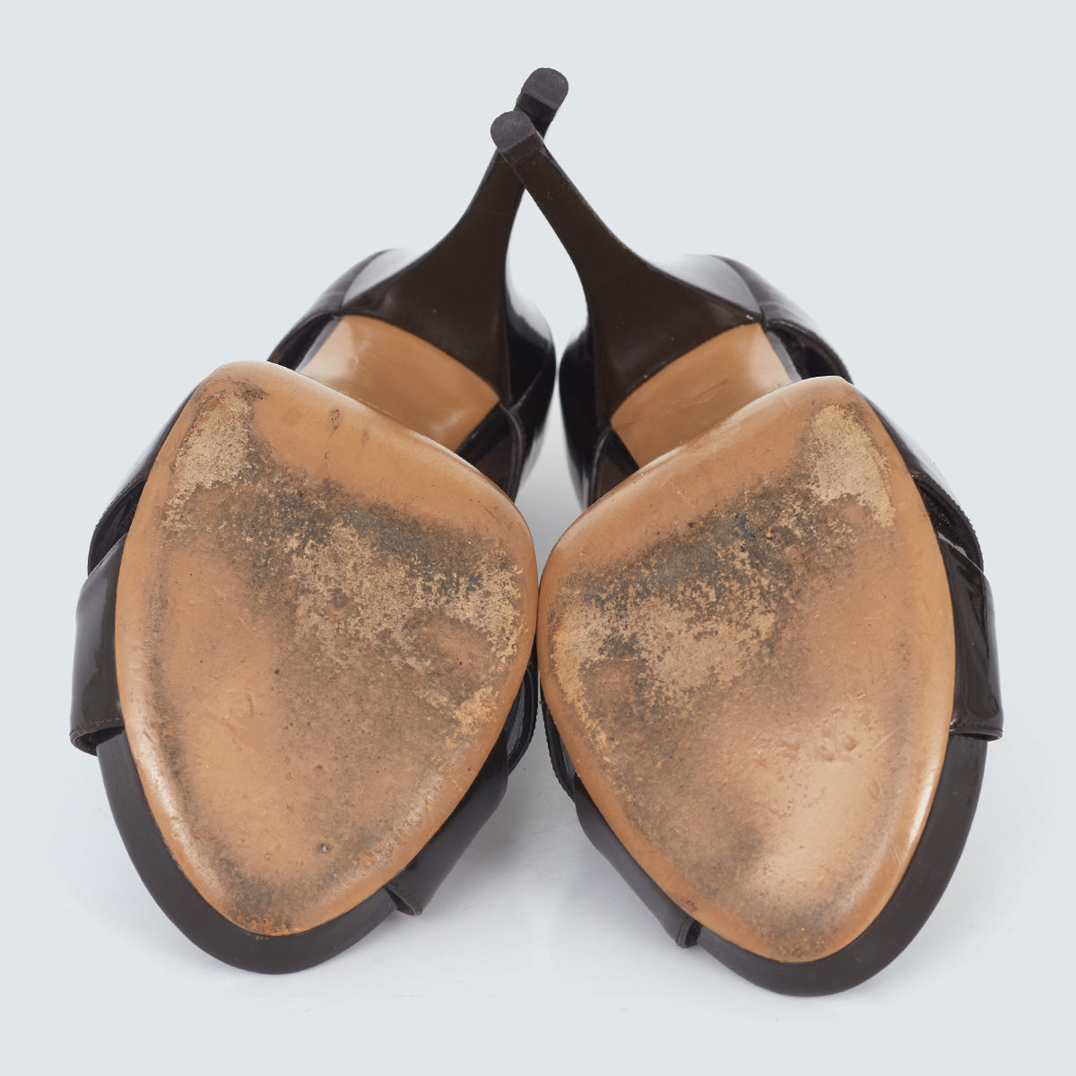 ⁠Sandália Louis Vuitton Marrom Cadeado Tam. 37 BR