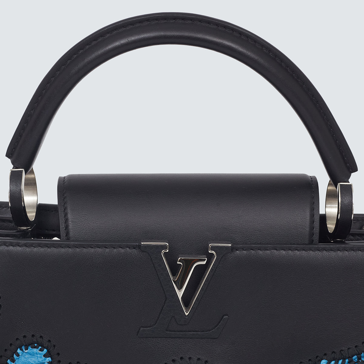 Bolsa Louis Vuitton Arty Capucines