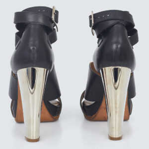 ⁠Sandália Hermès Preta Salto Espelhado Tam. 37 BR