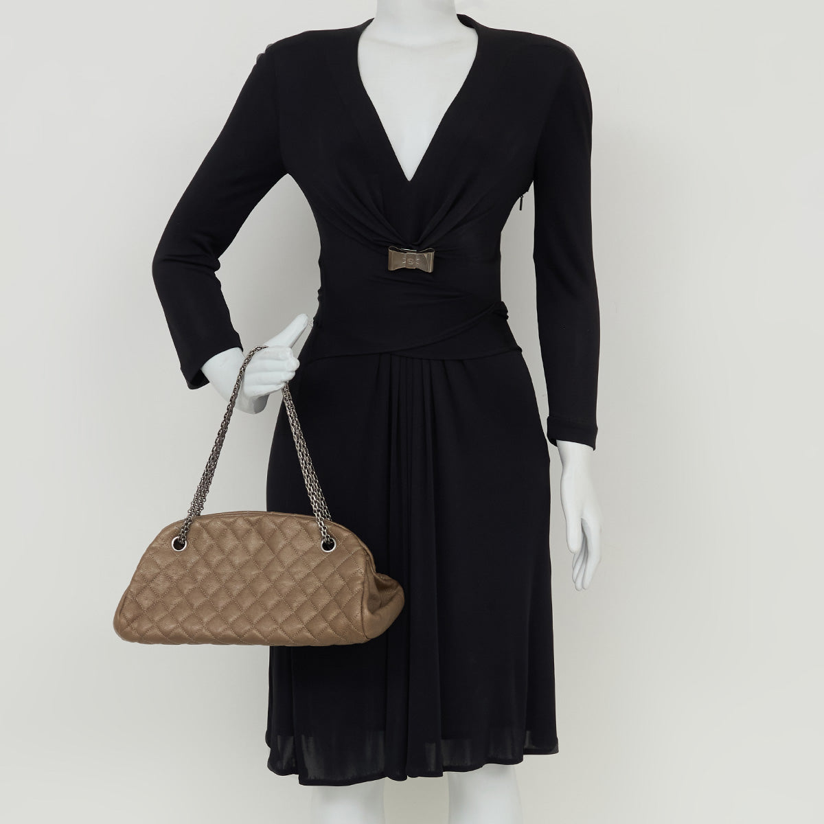 Bolsa Chanel Just Mademoiselle Marrom