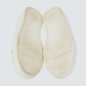 ⁠Tênis Chanel	Branco com Camurça Tam. 38 Br