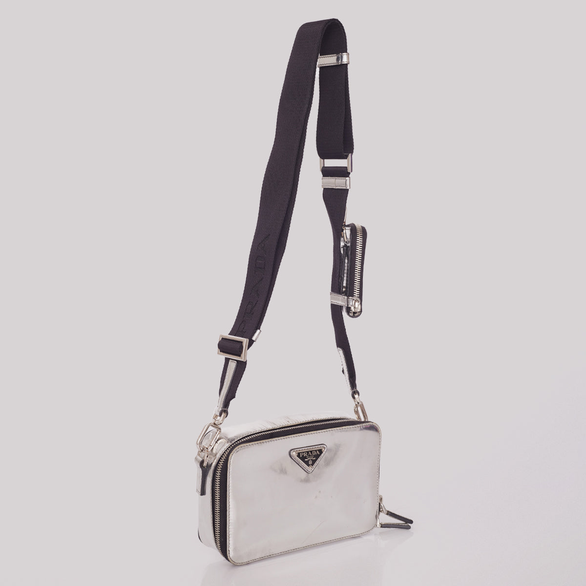 Bolsa Prada Carteiro Brinque Prata