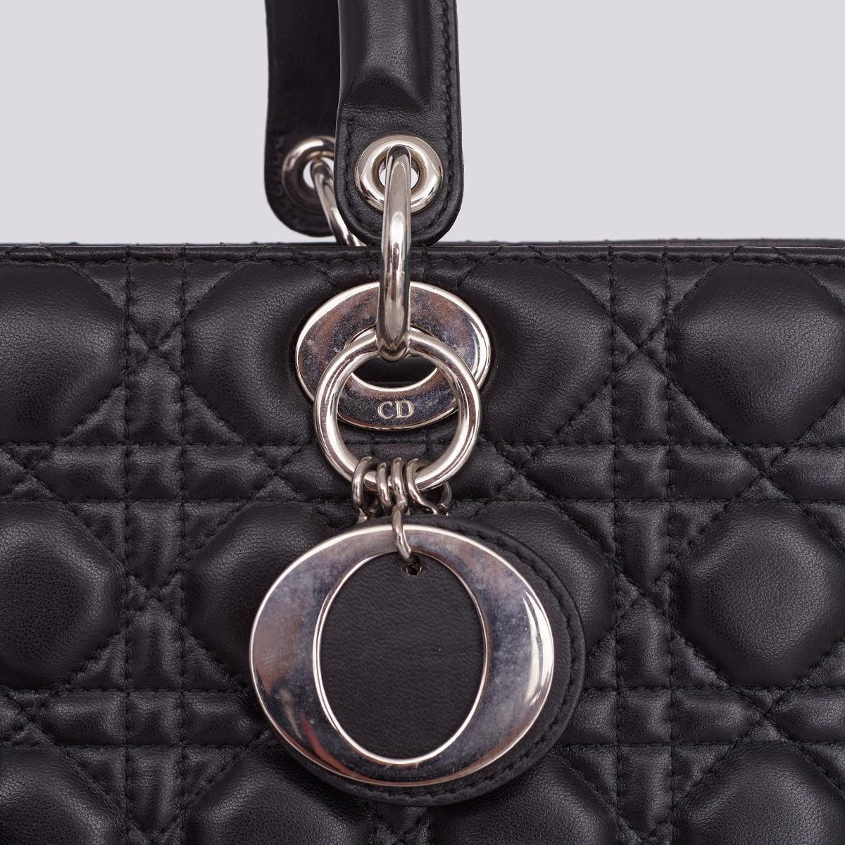 Bolsa Christian Dior Lady Dior Preta