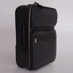 Mala Louis Vuitton Preta