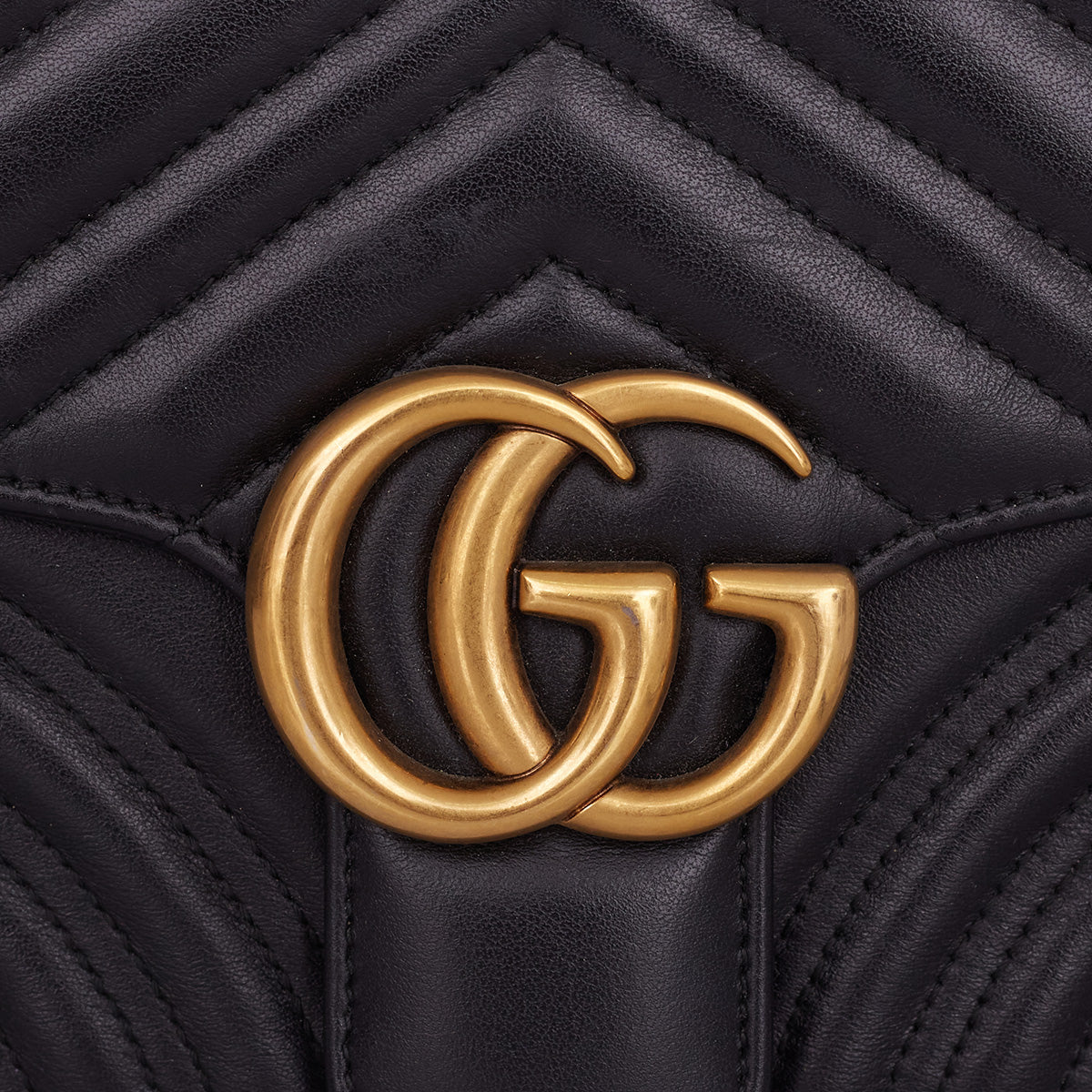 Bolsa Gucci Marmont Preta