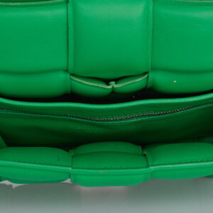 Bolsa Bottega Veneta Padded Cassette Verde