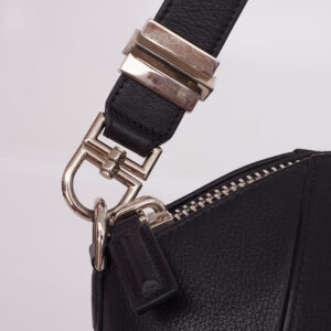 Bolsa Givenchy Antigona Preta