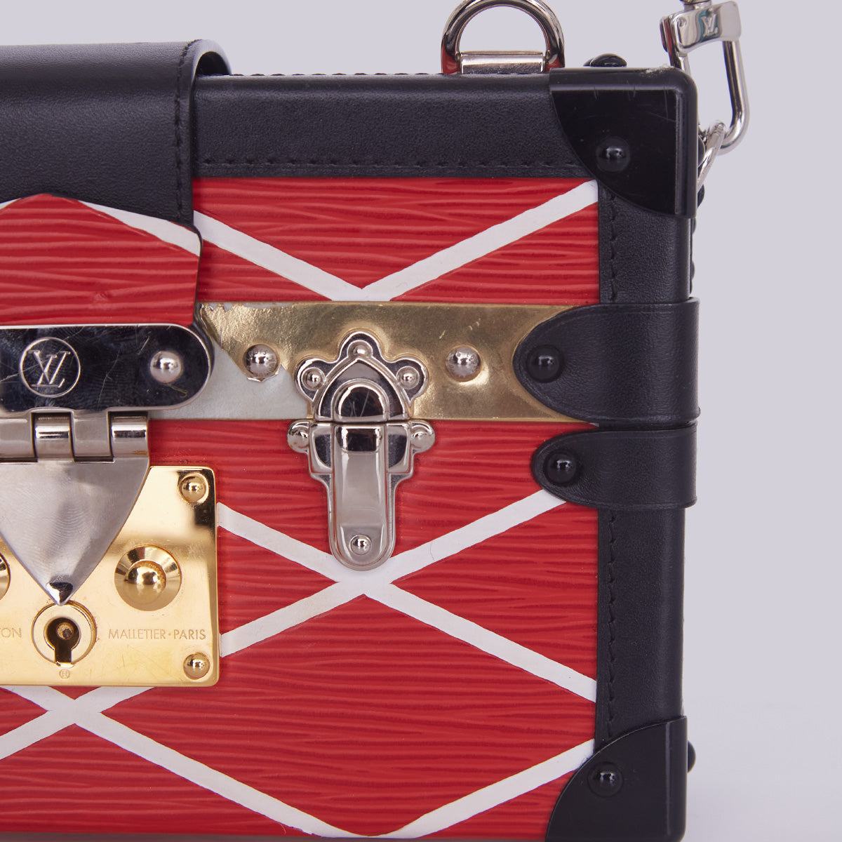 Bolsa Louis Vuitton Petit Male Vermelha e Preta
