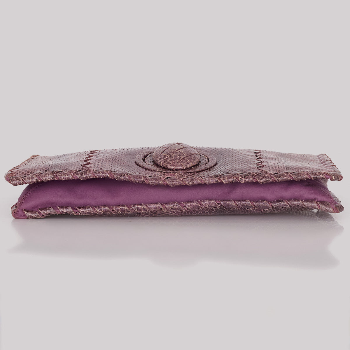 Clutch Bottega Veneta Python Roxa