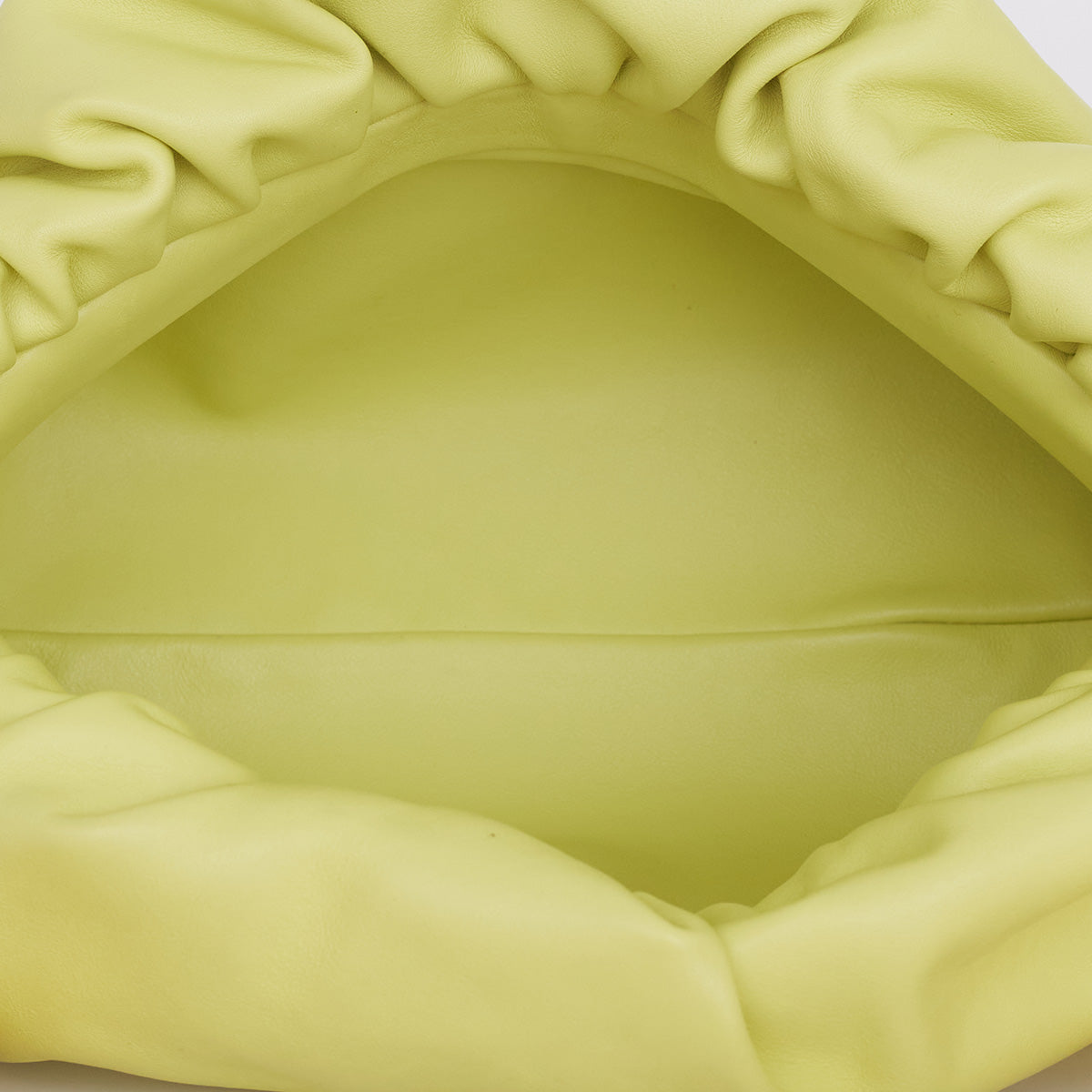 Bolsa Bottega Veneta Pouch Chain Verde Lima