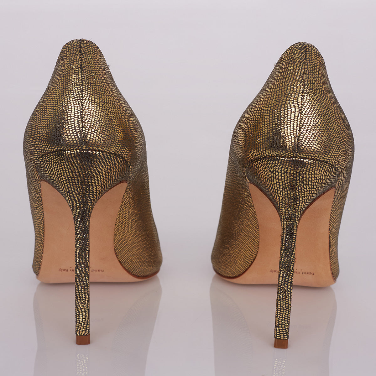 Scarpin Manolo Blahnik Metalizado Tam. 36 Br