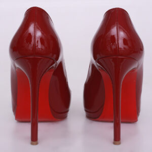 Sapato Louboutin Vinho Tam. 37,5 Br