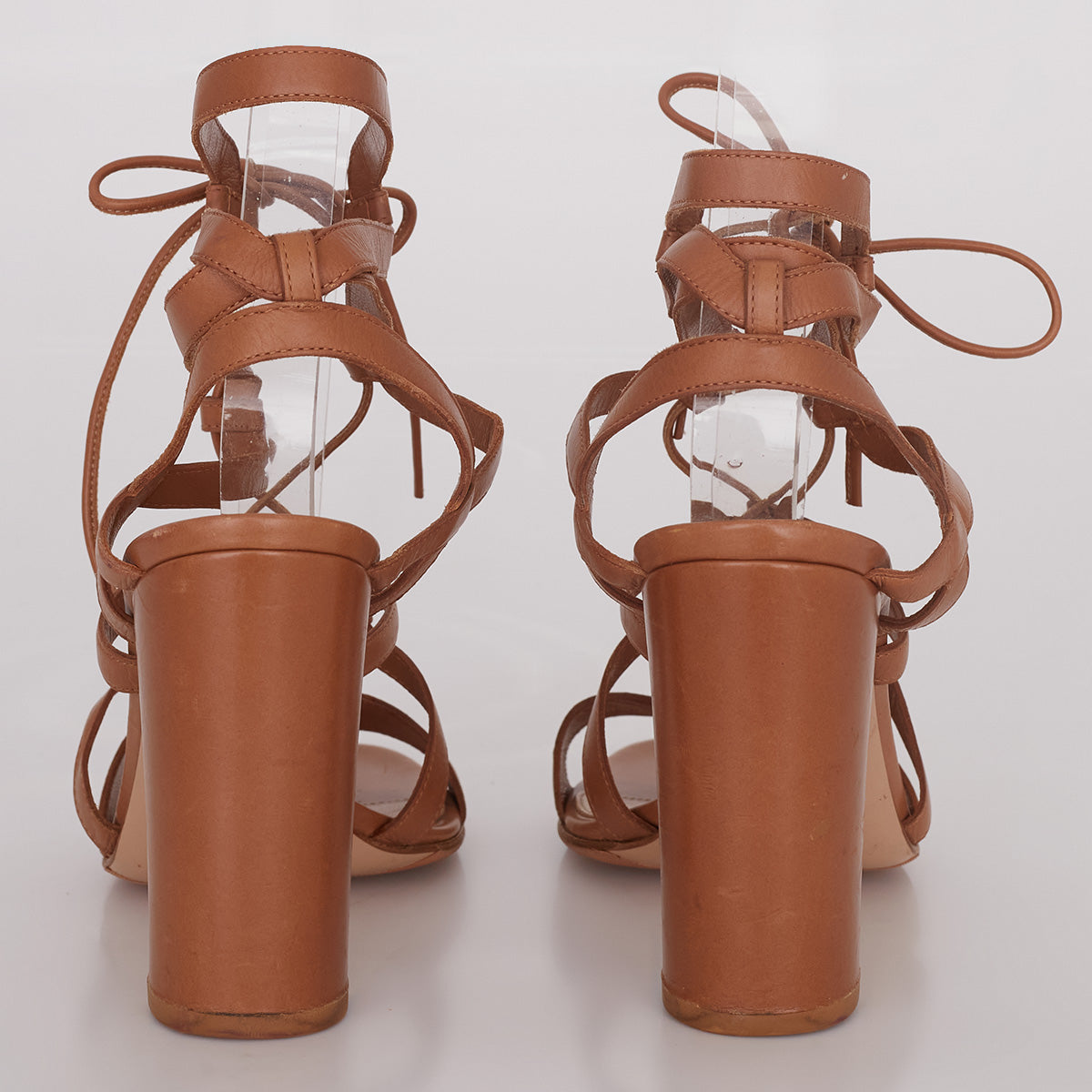 Sandália Gianvito Rossi Tiras Camarelo Tam. 38 Br