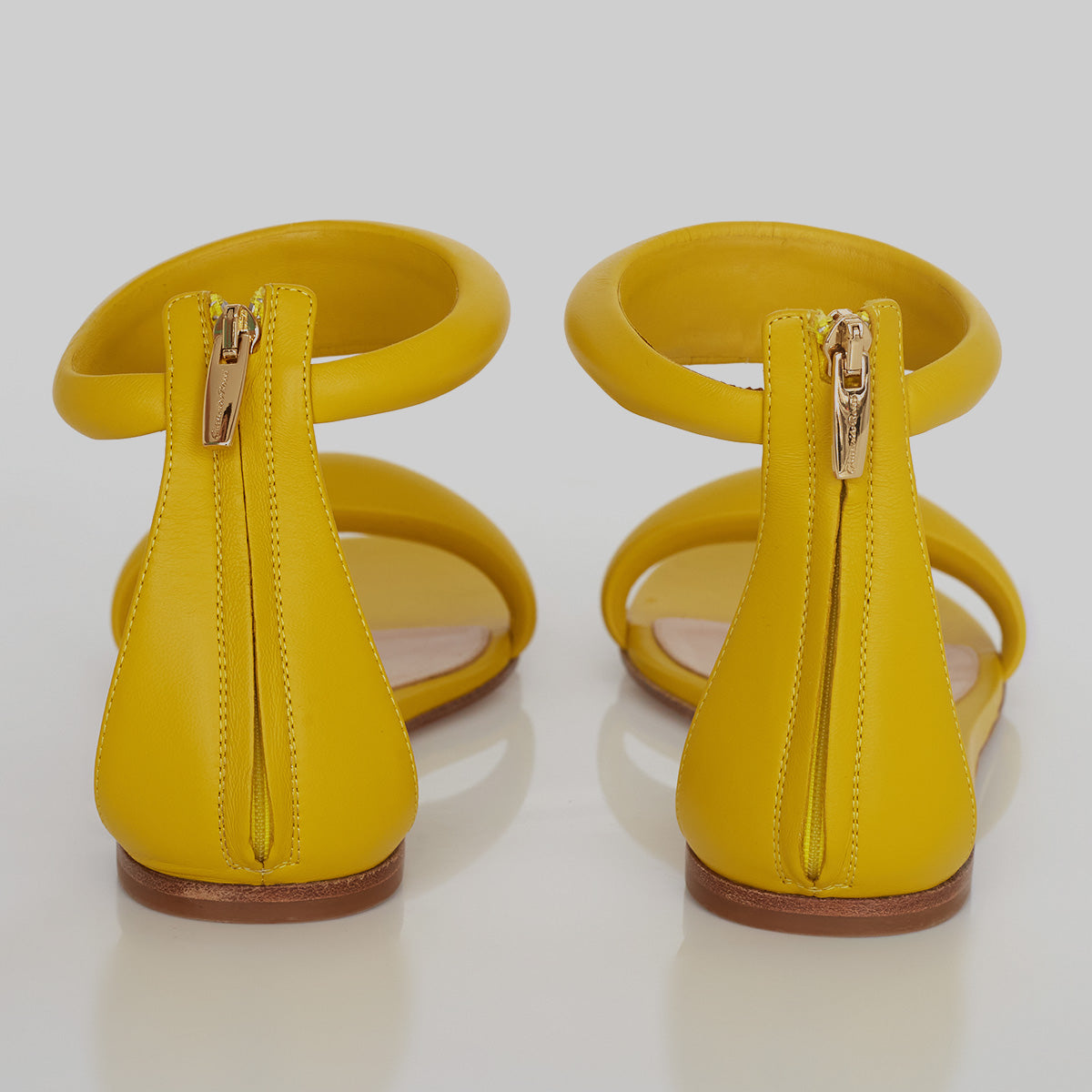 Rasteira Gianvito Rossi Amarela Tam. 39,5 Br
