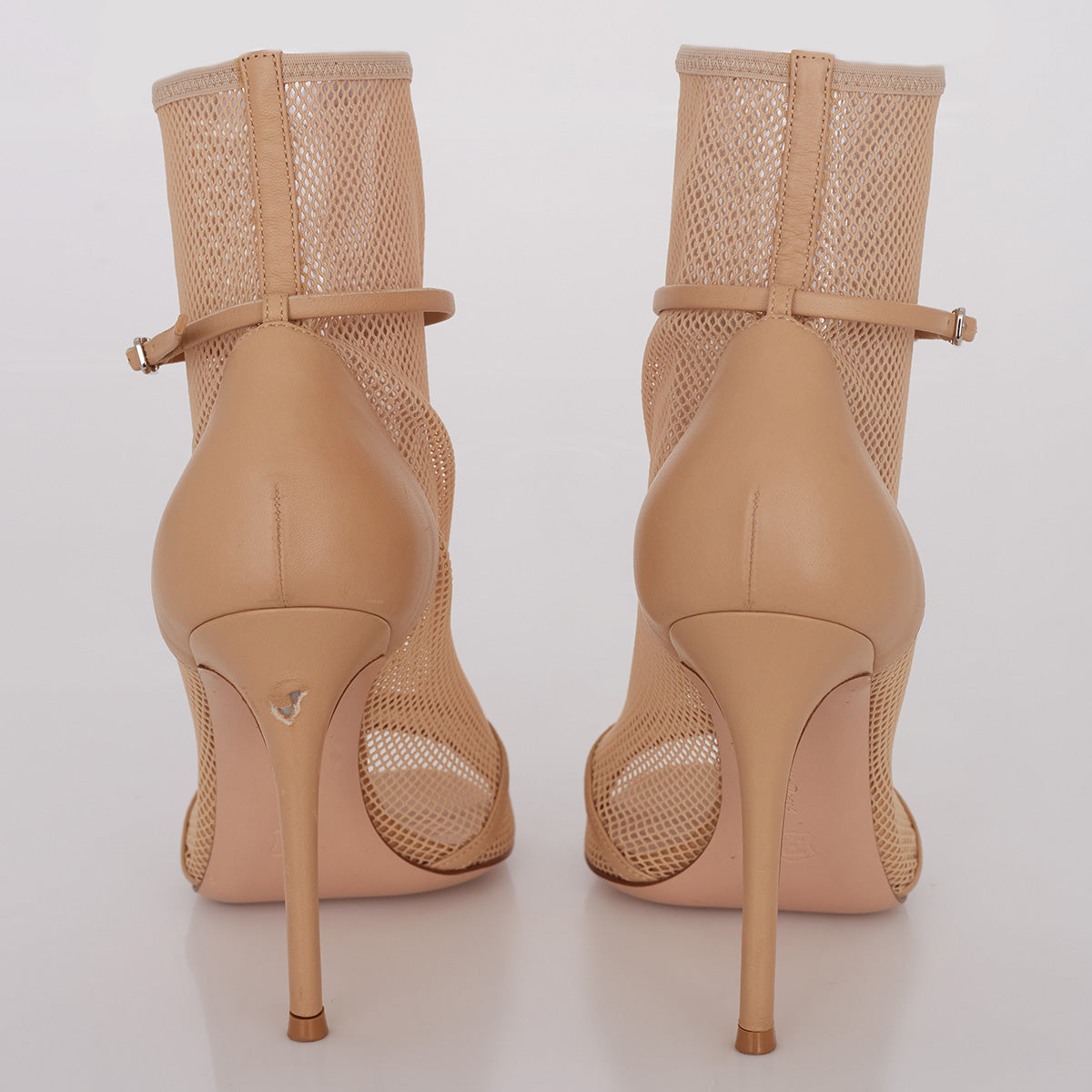 Sandália Gianvito Rossi Tela Nude Tam. 36,5 Br