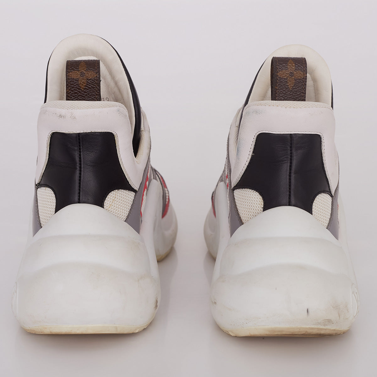 Tênis Louis Vuitton Archlight Branco Tam. 37 Br