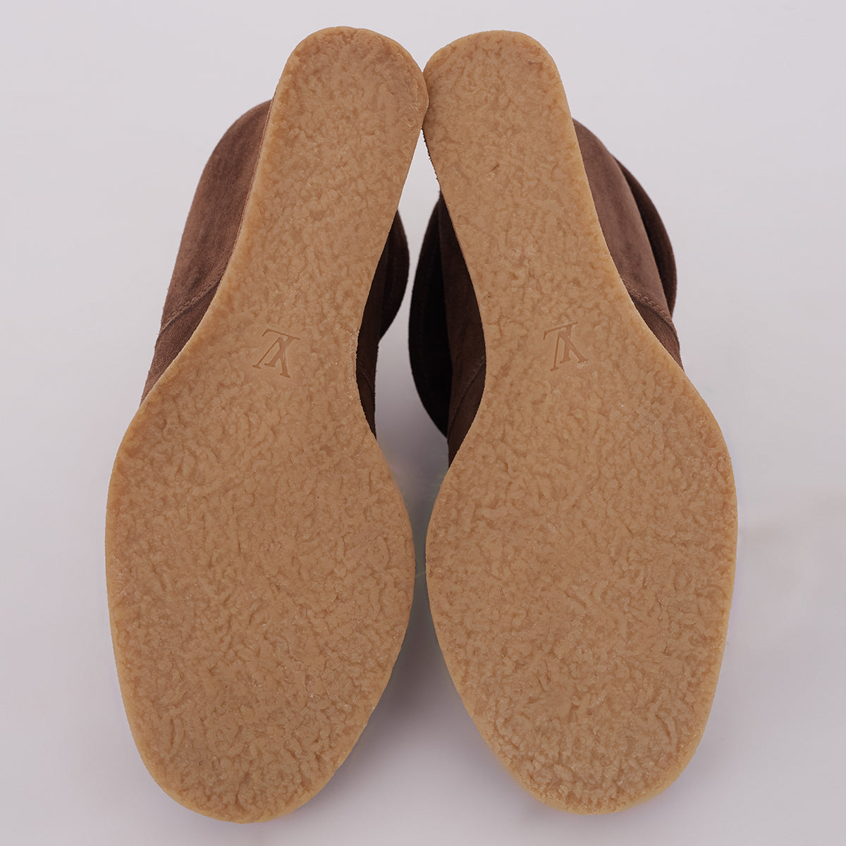 Bota Louis Vuitton Marrom Tam. 37,5 Br