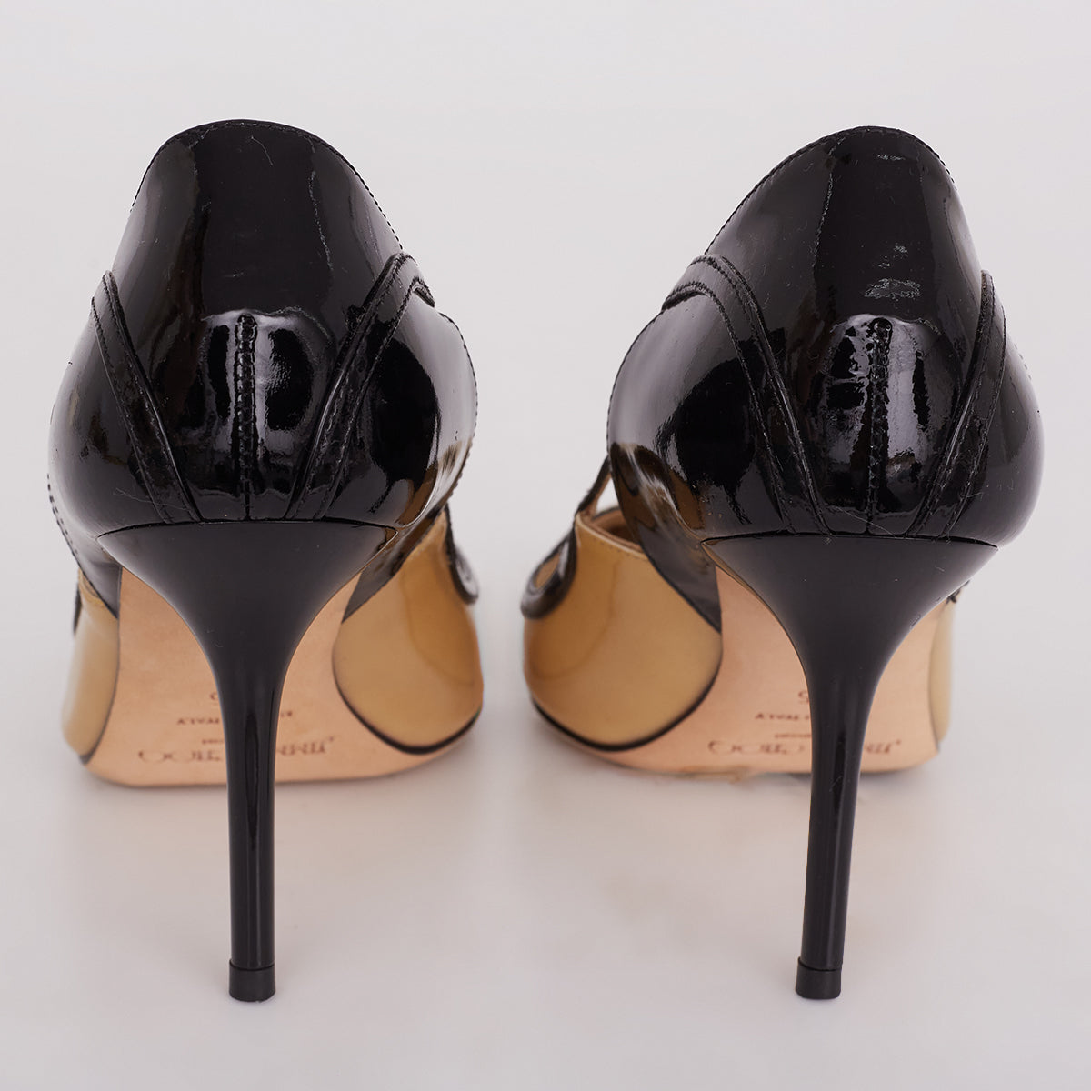 Scarpin Jimmy Choo Nude e Preto Tam. 34 Br