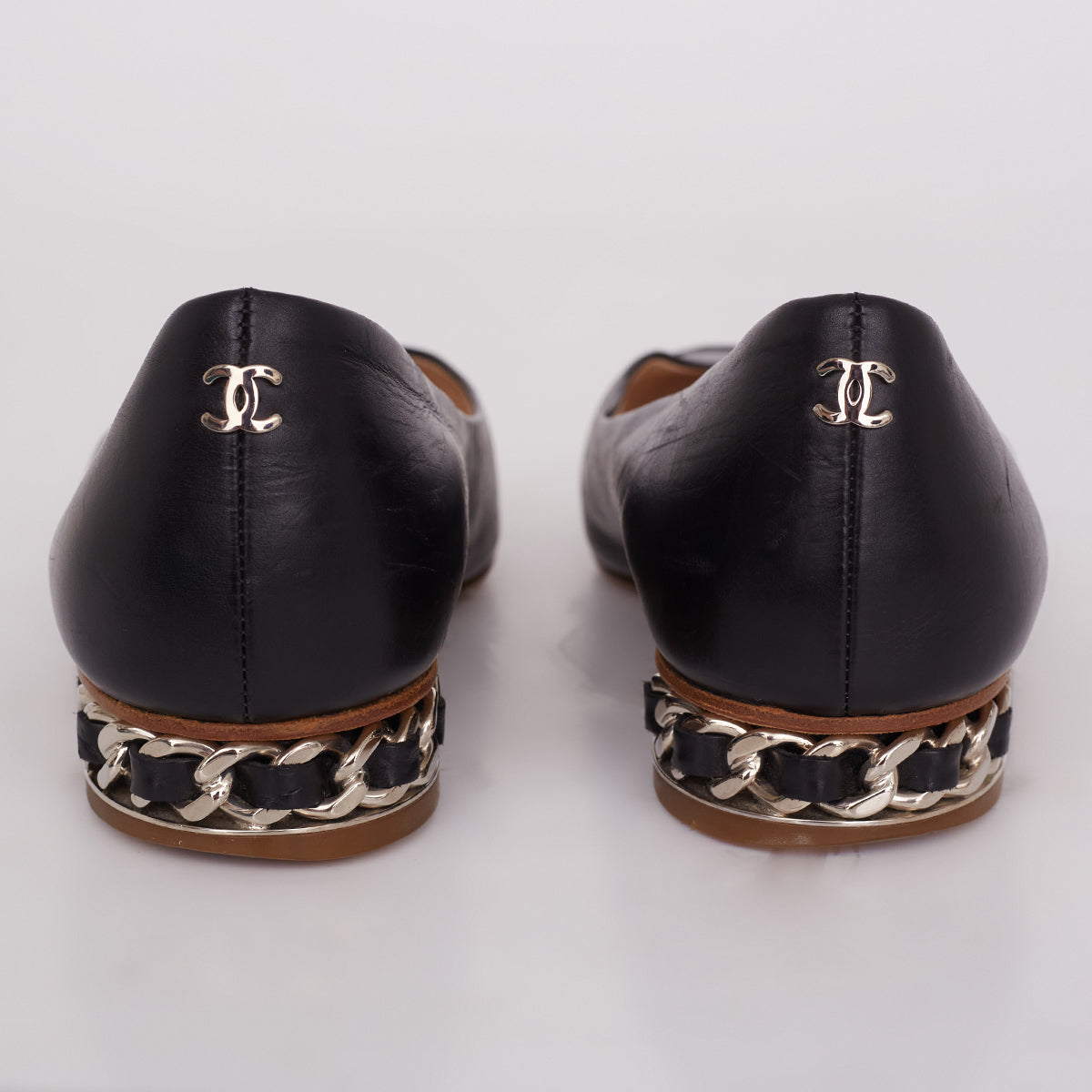 Sapatilha Chanel Preta Tam. 35,5 Br