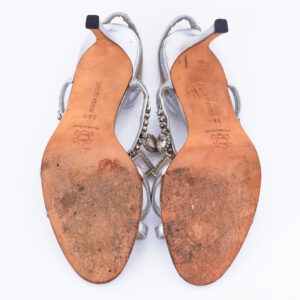 Sandália Manolo Blahnik Prateada com Pedras Tam.38,5