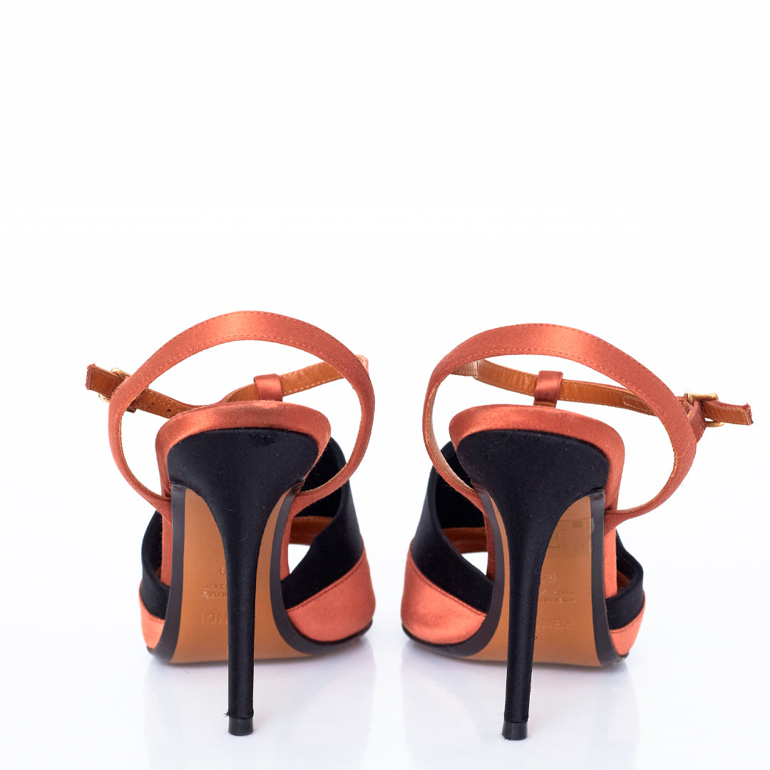 Sandália Fendi Terracota e Preto Tam.39