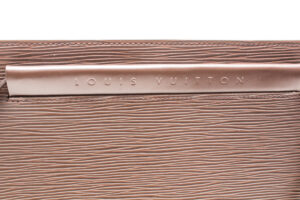 Bolsa Louis Vuitton Pasta Marrom