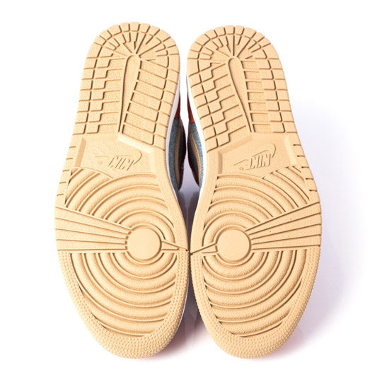 Tênis Air Jordan Vermelho e Azul jeans c/ cano alto Tam. 41 Br