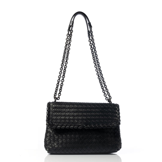 Bolsa Bottega Veneta Intreciatto Preta c/ Aba Flap