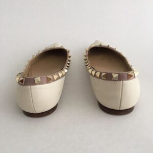 Sapatilha Valentino Rockstud Off White Tam. 36,5