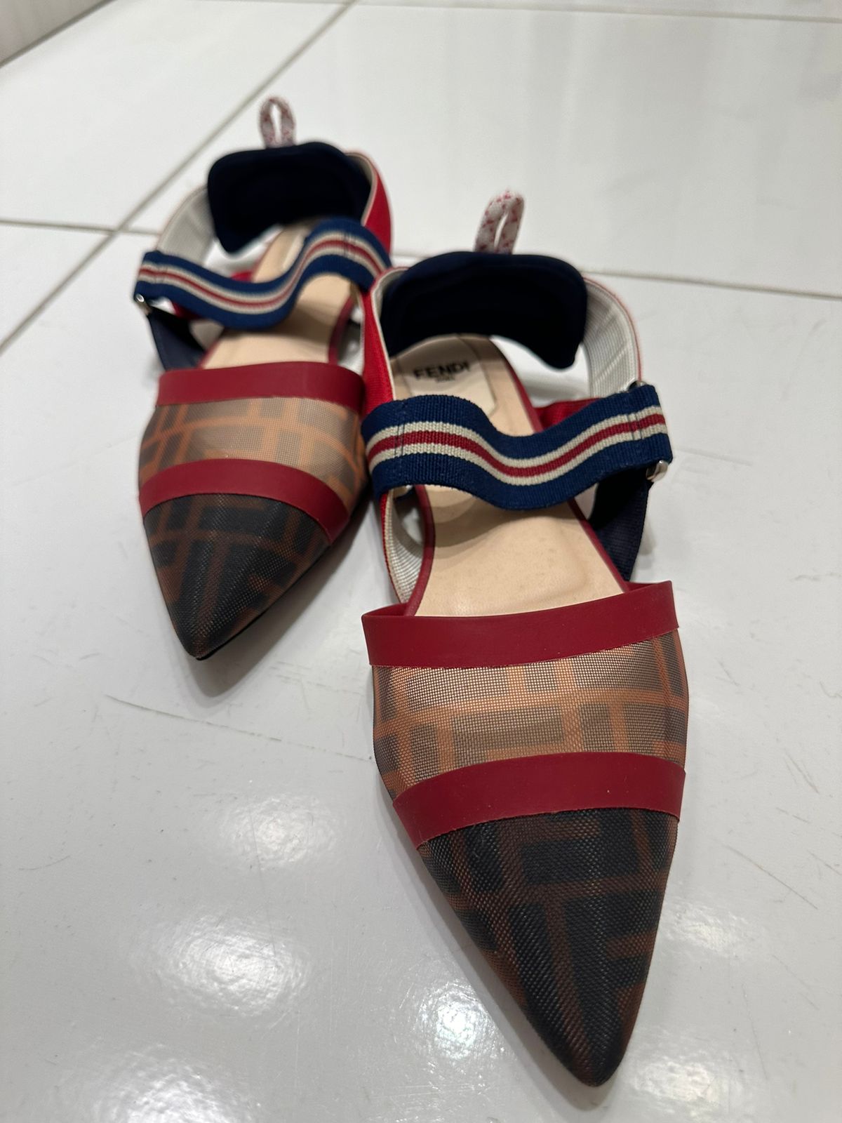 Sapatilha Fendi Slingback Tam. 36 Br