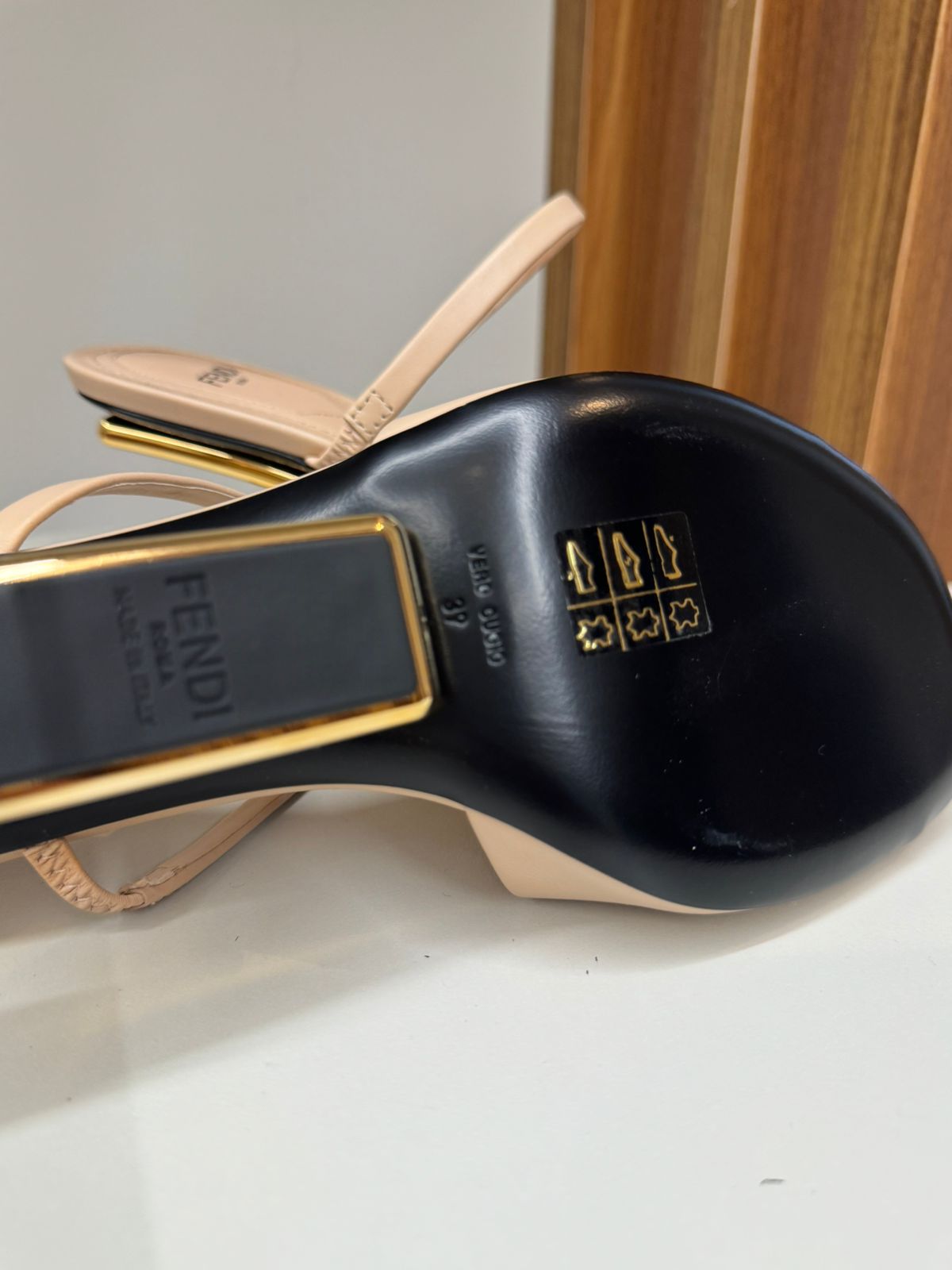 Mule Fendi First Nude Tam. 37 Br