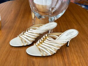 Sandalia Valentino Branca Tam. 36,5 Br