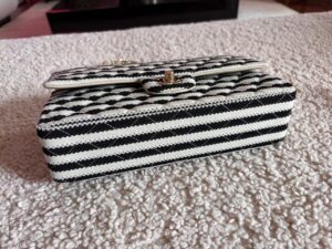Bolsa Chanel Matêlasse Preta e Branca