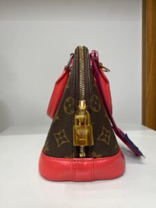 Bolsa Louis Vuitton Alma BB Monograma Vermelha