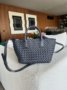 Bolsa Bottega Veneta Mini Cabat Azul Marinho