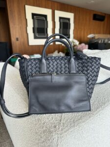 Bolsa Bottega Veneta Mini Cabat Azul Marinho