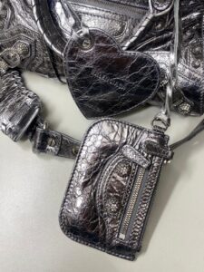 Bolsa Balenciaga Neo Cagole Prata Strass