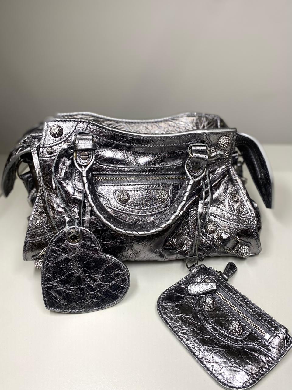 Bolsa Balenciaga Neo Cagole Prata Strass